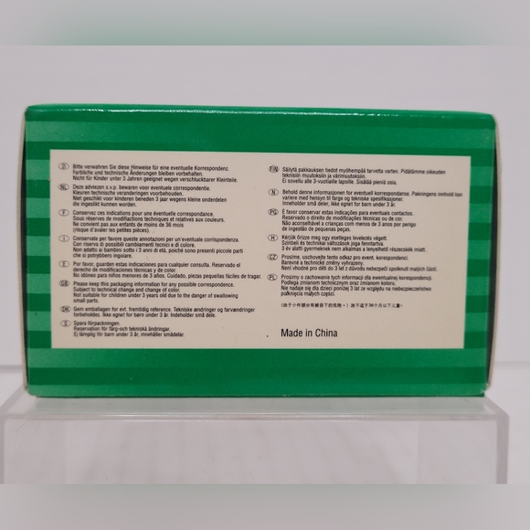 Model Power Minis 1:87 Scale Mercedes Benz/Dodge Sprinter Van #19220 - Picture 6 of 6